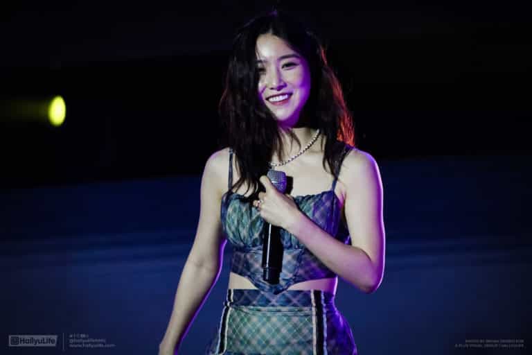 BRAVE GIRLS Yuna @ POPSTIVAL 2022 (HQ PHOTOS) [20221021]