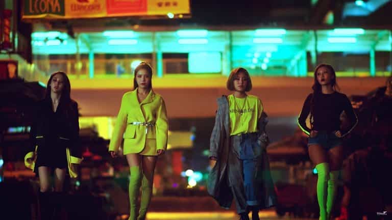 MAMAMOO gets serious for their “BLUE;S” comeback