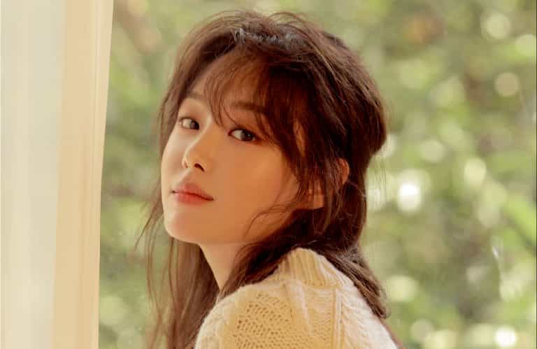 UNTACT LIVE BLOOM with Song Ji-eun: What you need To Know