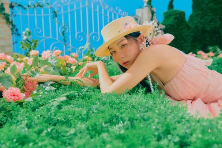 Red Velvet’s Seulgi confirmed to make her solo debut