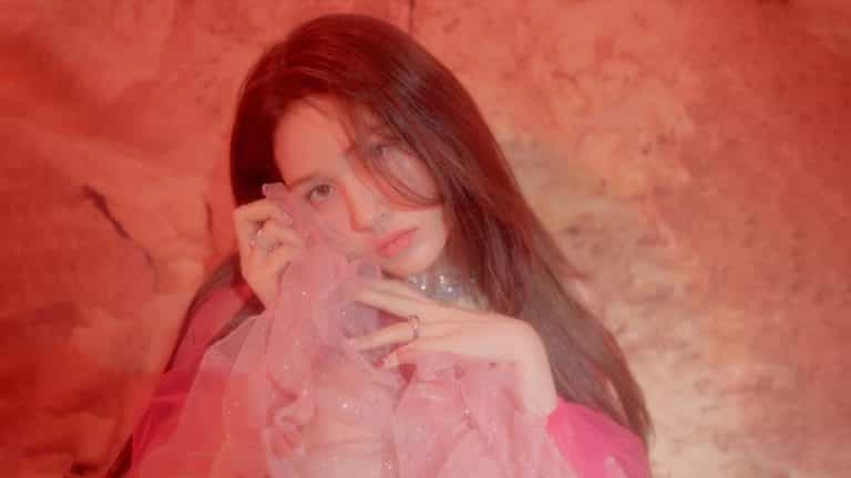 Somi inks contract with BLACKPINK and Lady Gaga’s U.S record label