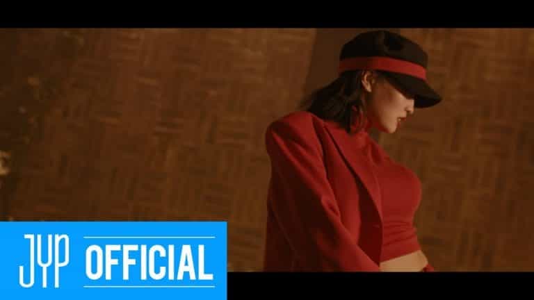 TWICE Momo shows her dancing supremacy in a new Performance Project