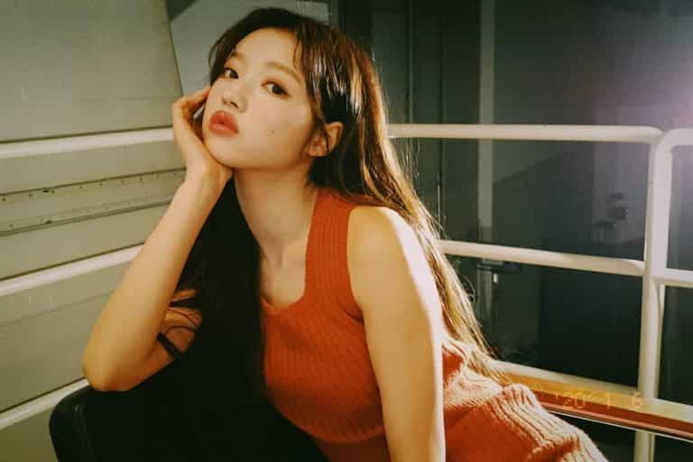 Oh My Girl’s YooA confirmed to make her solo debut